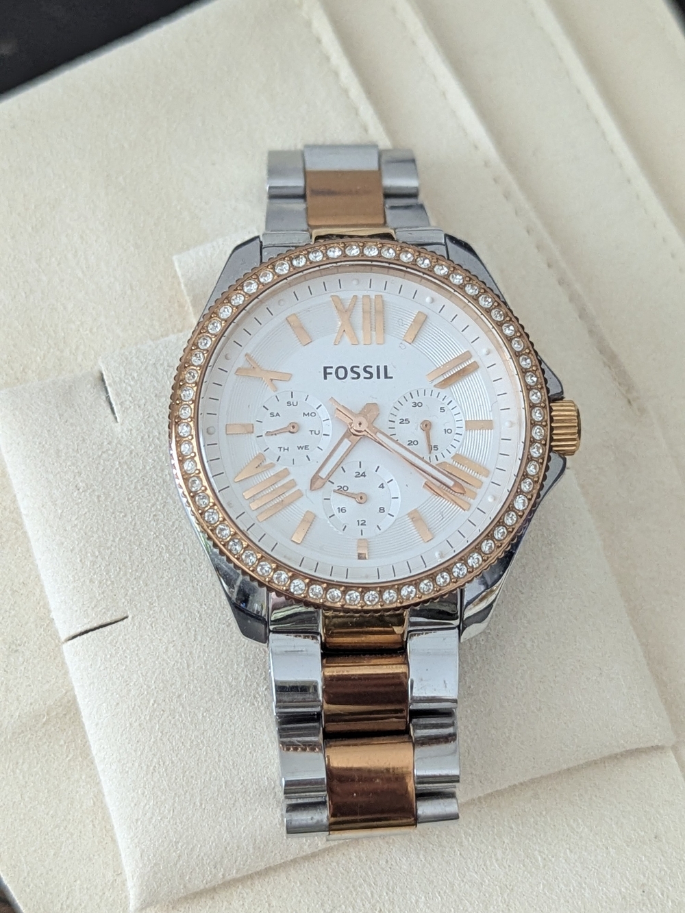 Fossil Women's Two-Tone Rose Gold and Silver Crystal Bezel Watch (Needs Battery)